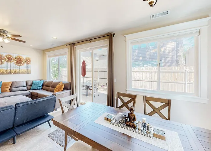 High Country Hideaway Holiday home